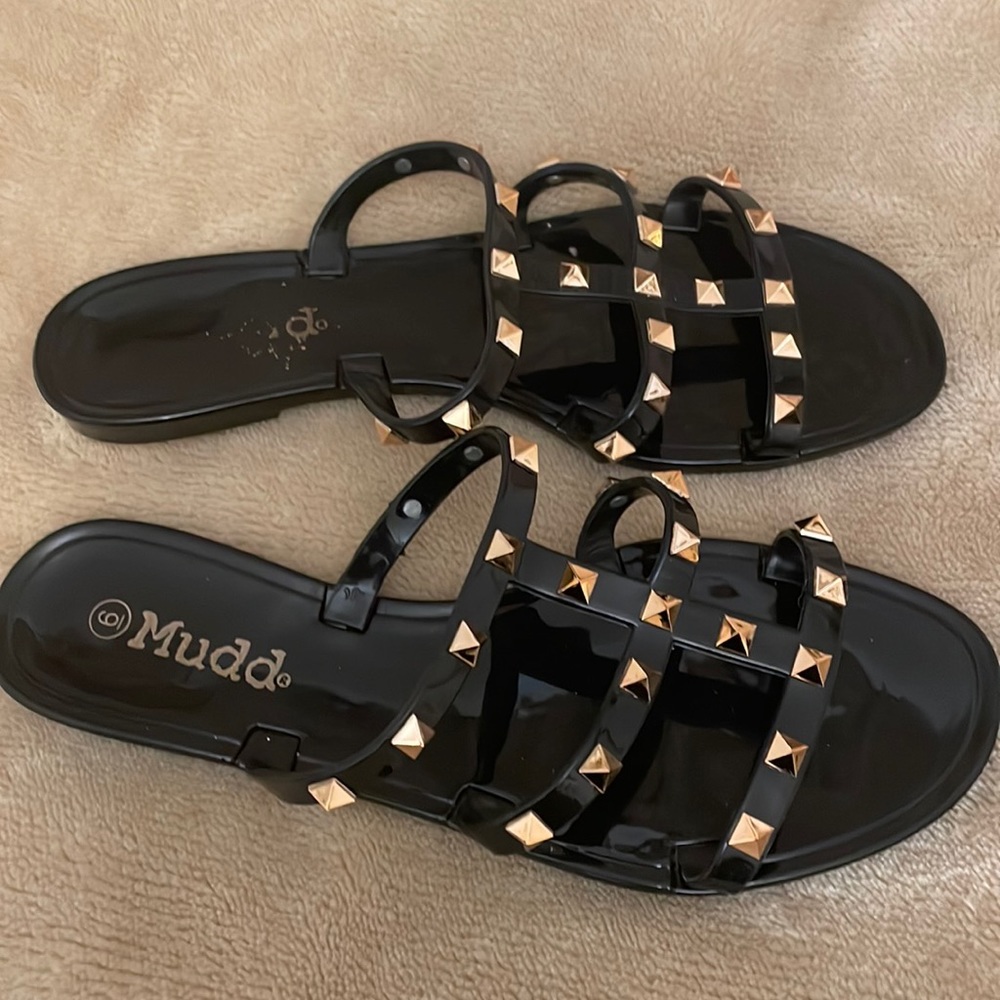 Mudd sandals - black with gold accents (Valentino like) - size 6